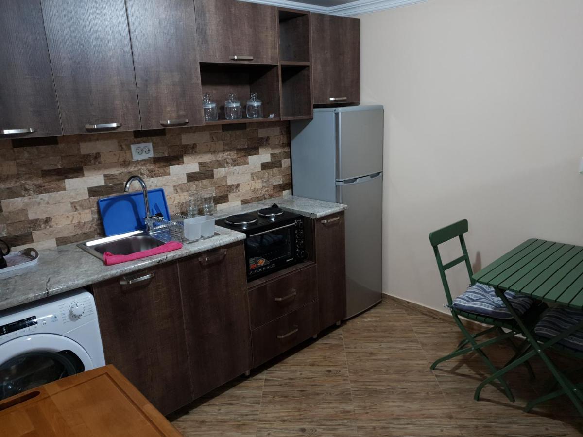 Milky Way Apartment Кутаїсі Екстер'єр фото