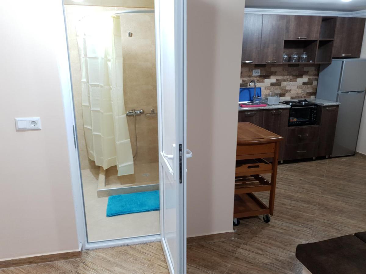 Milky Way Apartment Кутаїсі Екстер'єр фото